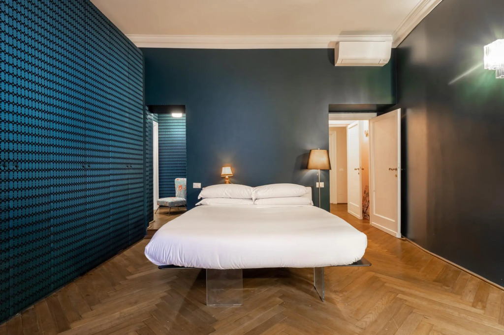 Chic And Style In Historical Via Giulia