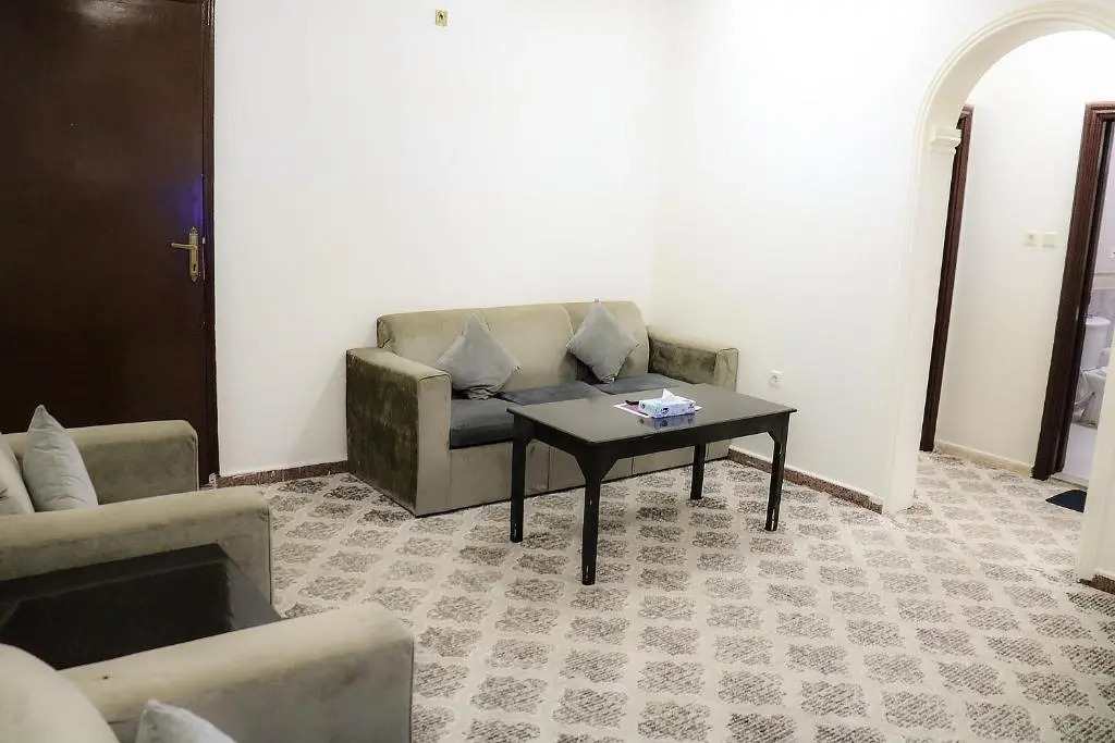 Al Farhan Hotel Suites (Exit 15)