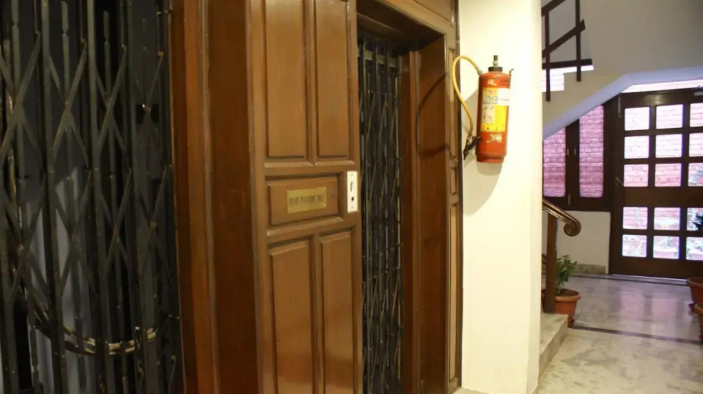 Hotel Alpana @ Har ki Pauri Road