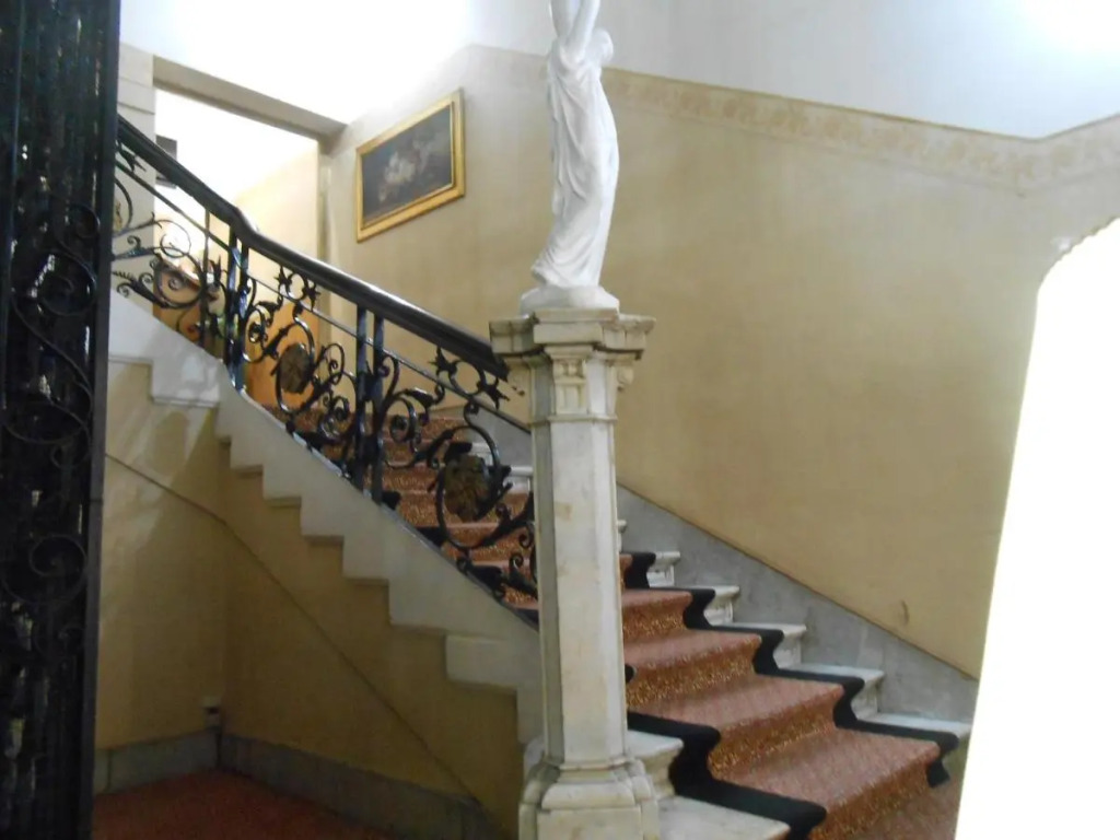 Hotel Reina