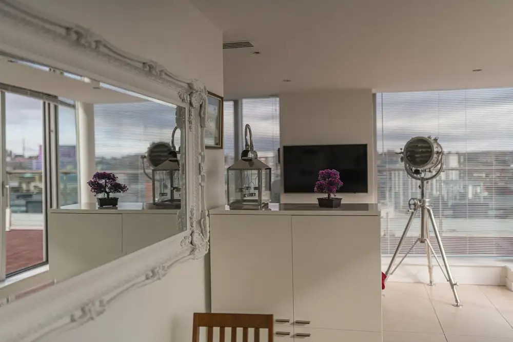 2 Bedroom Penthouse with Parking