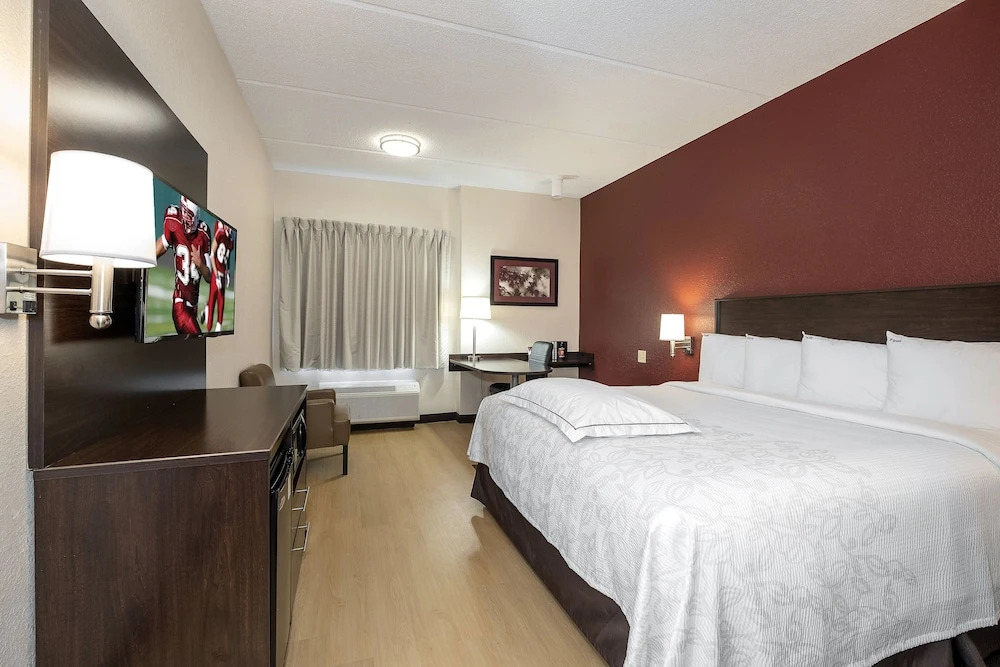 Red Roof Inn PLUS+ Jacksonville   Southpoint