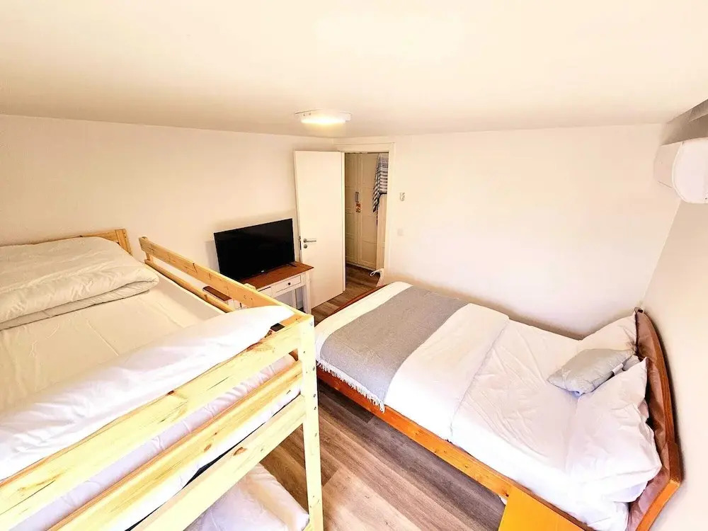 Peers Guest House