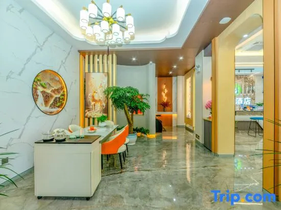 Qujing Yujin Smart Hotel (Qilin High School Branch)