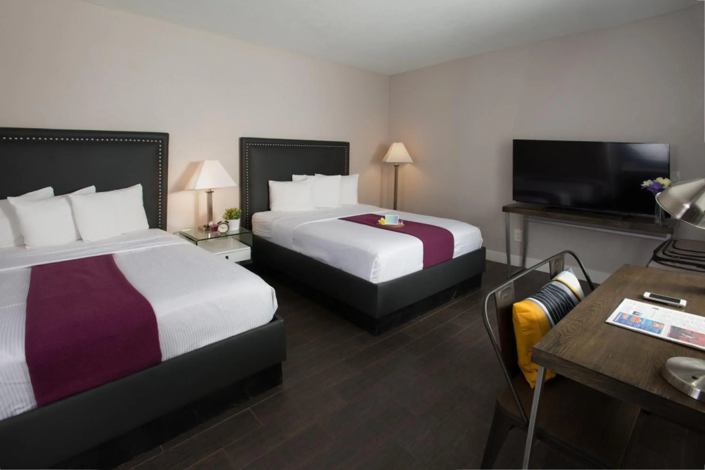 Hotel Iris - San Diego