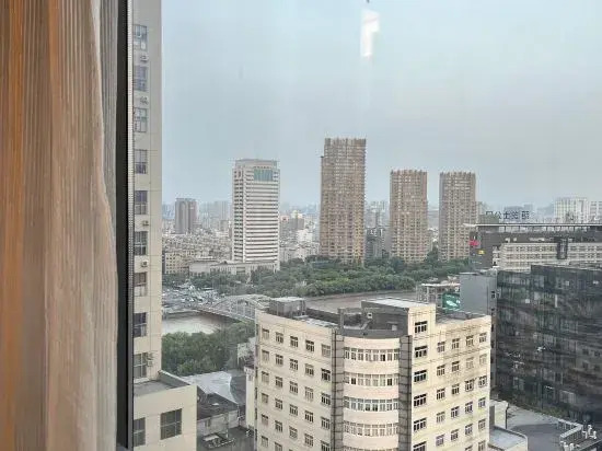 Yinyi Global Center, Rixin Street 95#, Haishu District, Ningbo, Zhejiang, China