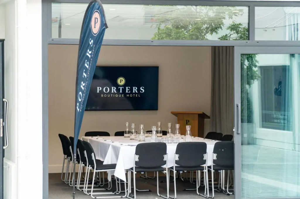 Porters Boutique Hotel
