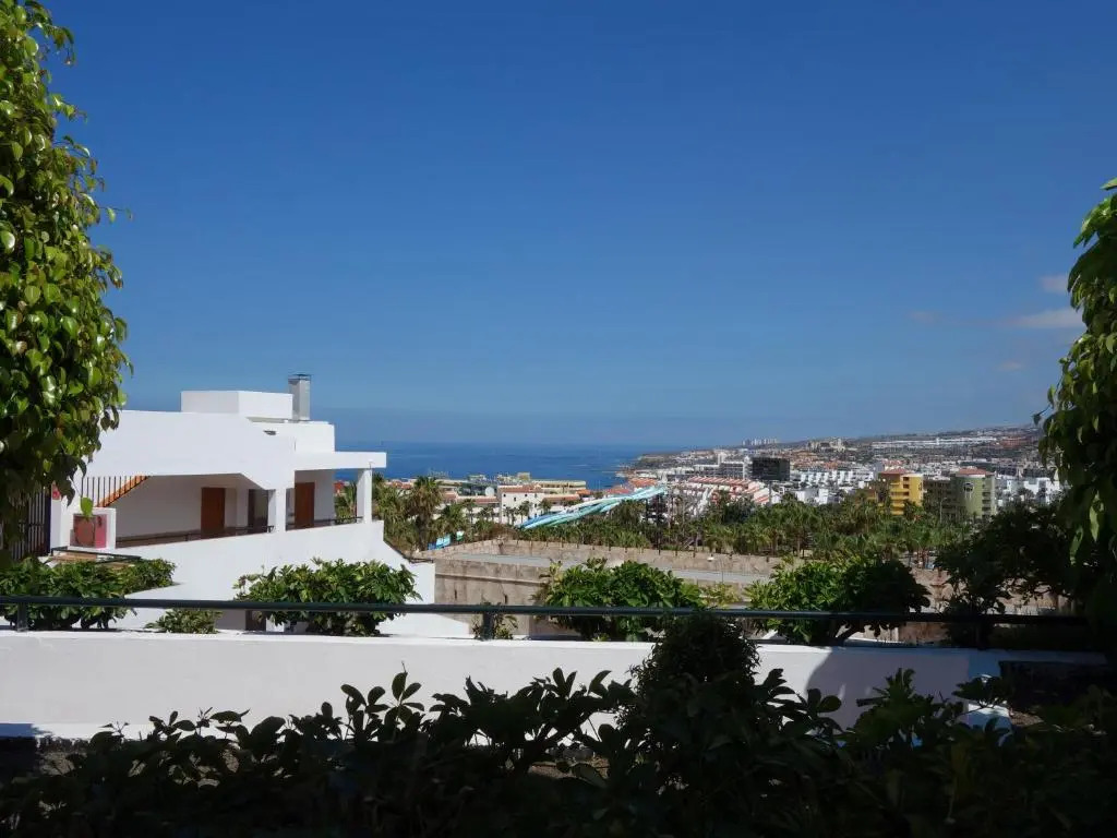 FreeWiFi Sea view Balcony Spacious Bedroom 2 Pools