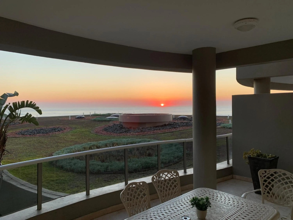 305 Ballito Manor Gardens, Ballito - With Generator