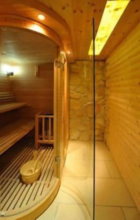 Kentrikon Hotel & Spa