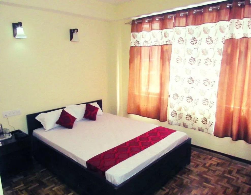 Hotel Omega Inn