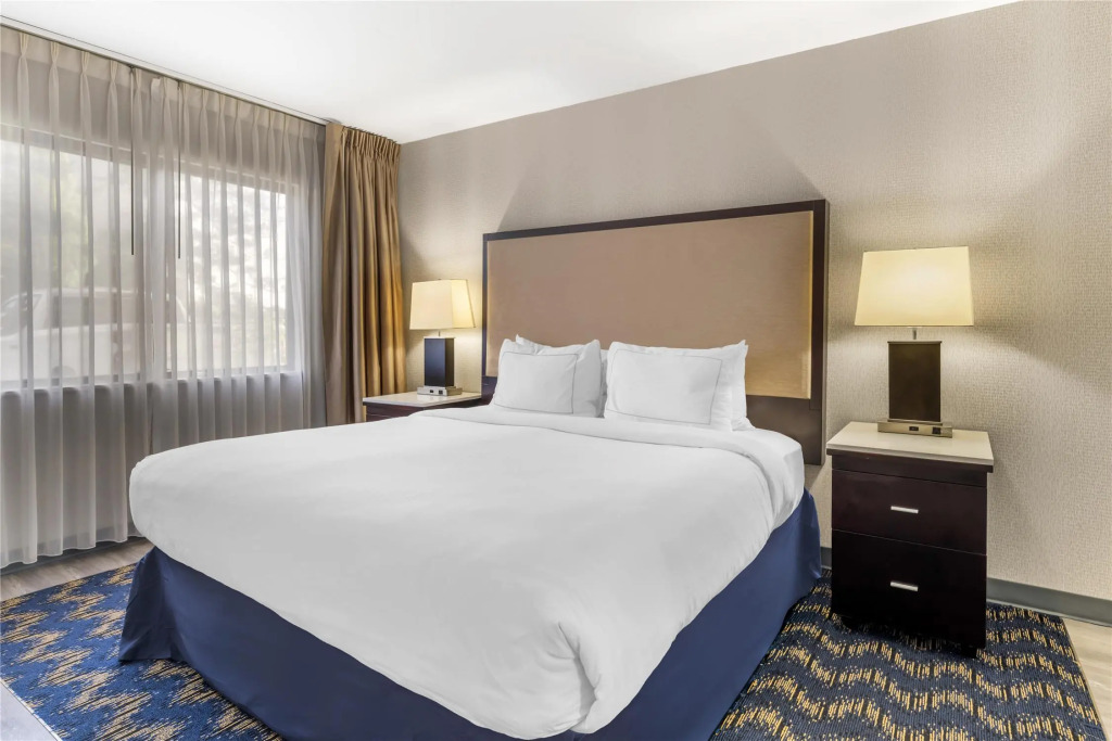 Best Western Plus Miamisburg-Dayton Suites, Banquets & Hotel