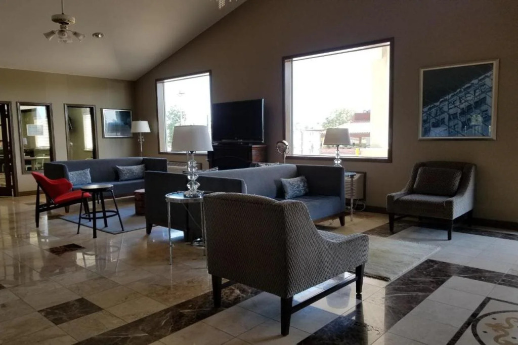 Quality Inn & Suites Castle Rock SW Denver