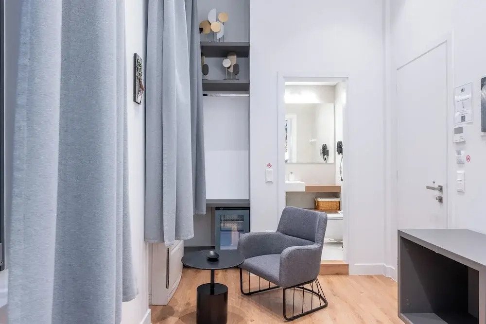 LOFUS Art-Suites