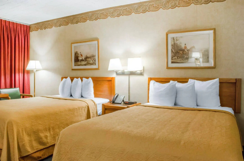 Quality Inn & Suites Burnham