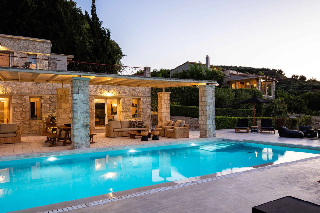 Villa Mantilari