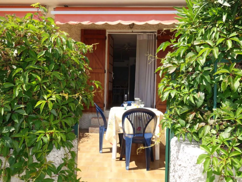 Apartment Le Lido Saint Cyr sur mer Les Lecques 39087