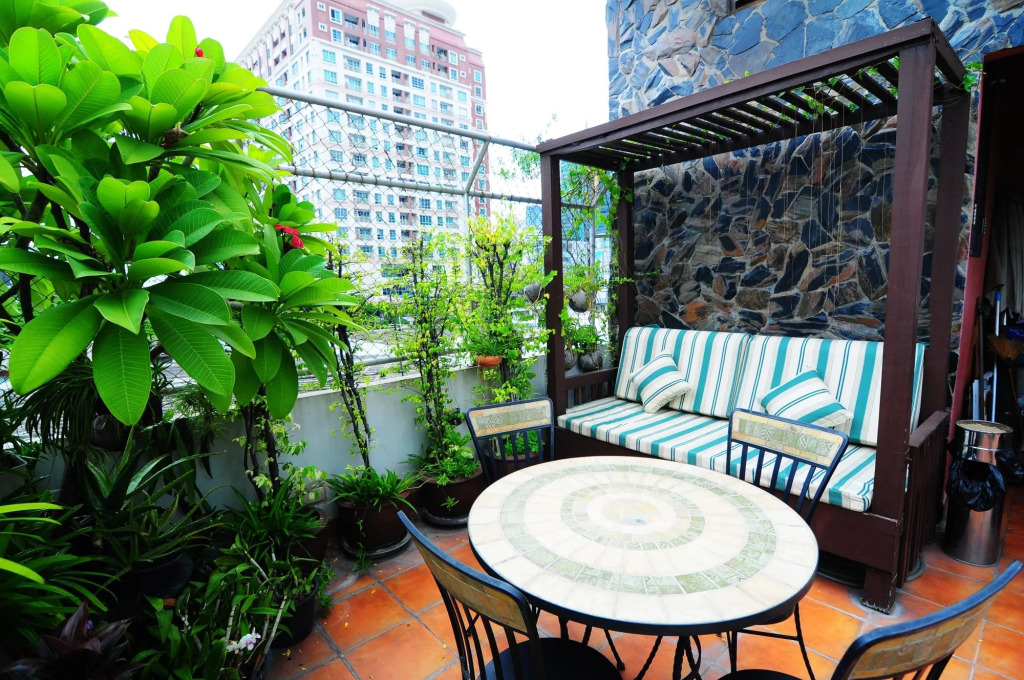 Baan Sukhumvit Soi 18