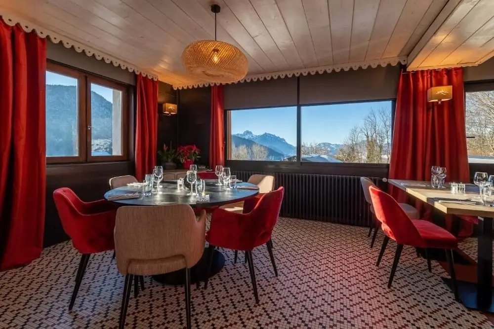 Hôtel Restaurant Le Bois Joli et SPA