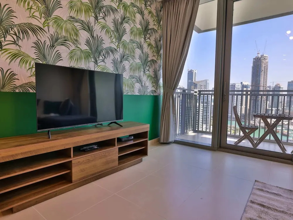 One Bedroom Near Dubai Wheel & JBR by Belvilla