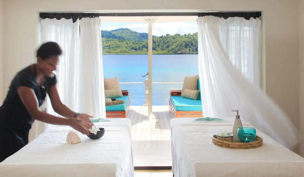Matangi Island Resort - Adults Only