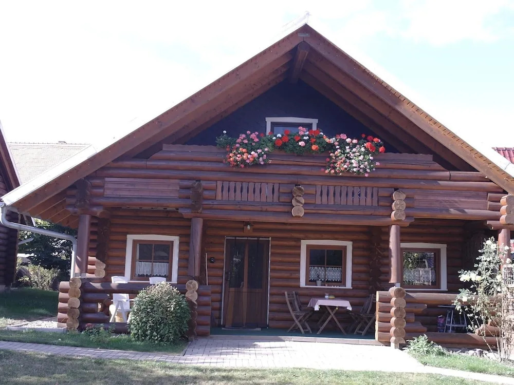 Hill-view Holiday Home in Dankerode near Lake and Hiking