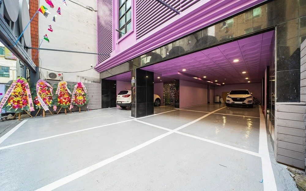Uijeongbu Tourist Hotel