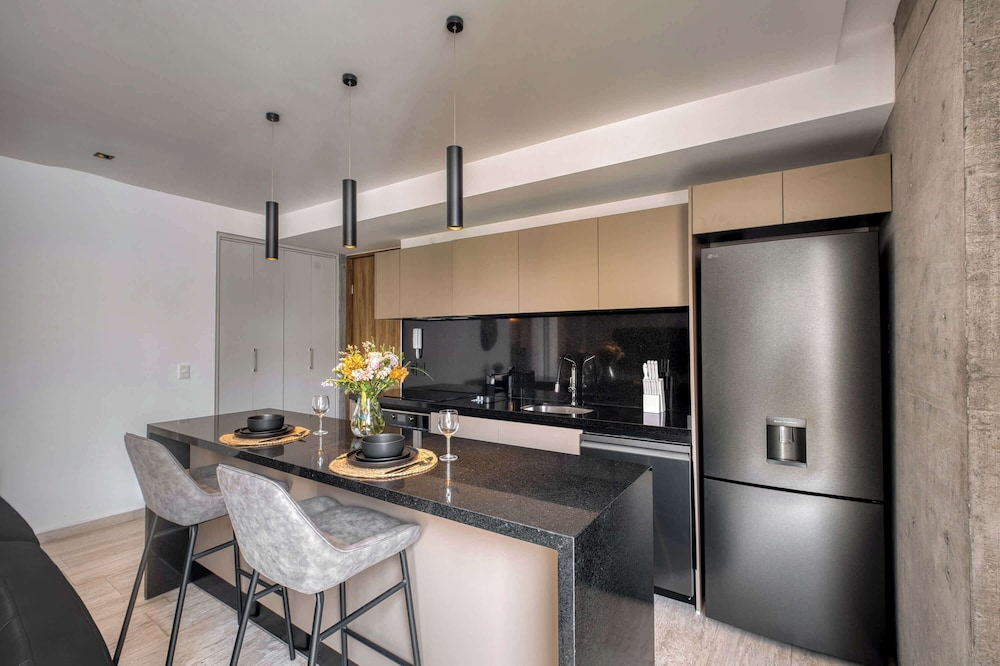 Stylish 1BR Apartment in Roma Norte Near Condesa