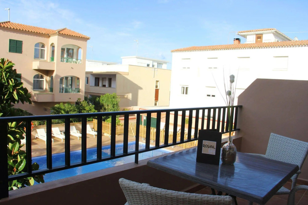 Apartamentos Royal Life