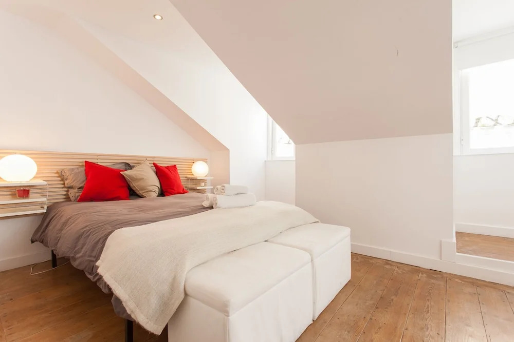 Lisbon Inn Bica Suites