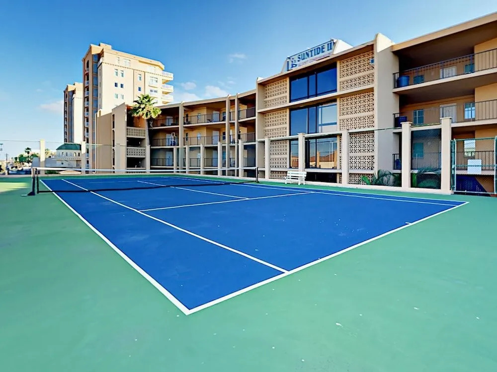 4400 Gulf Blvd Condo Unit 108