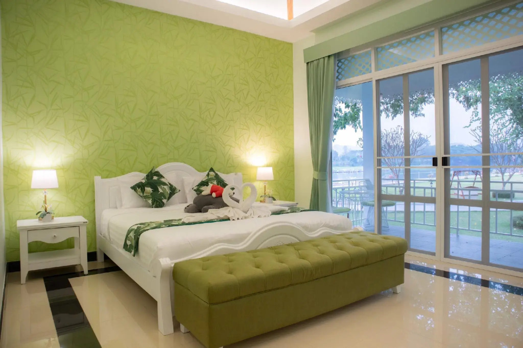 Tubtim Siam River Kwai Resort