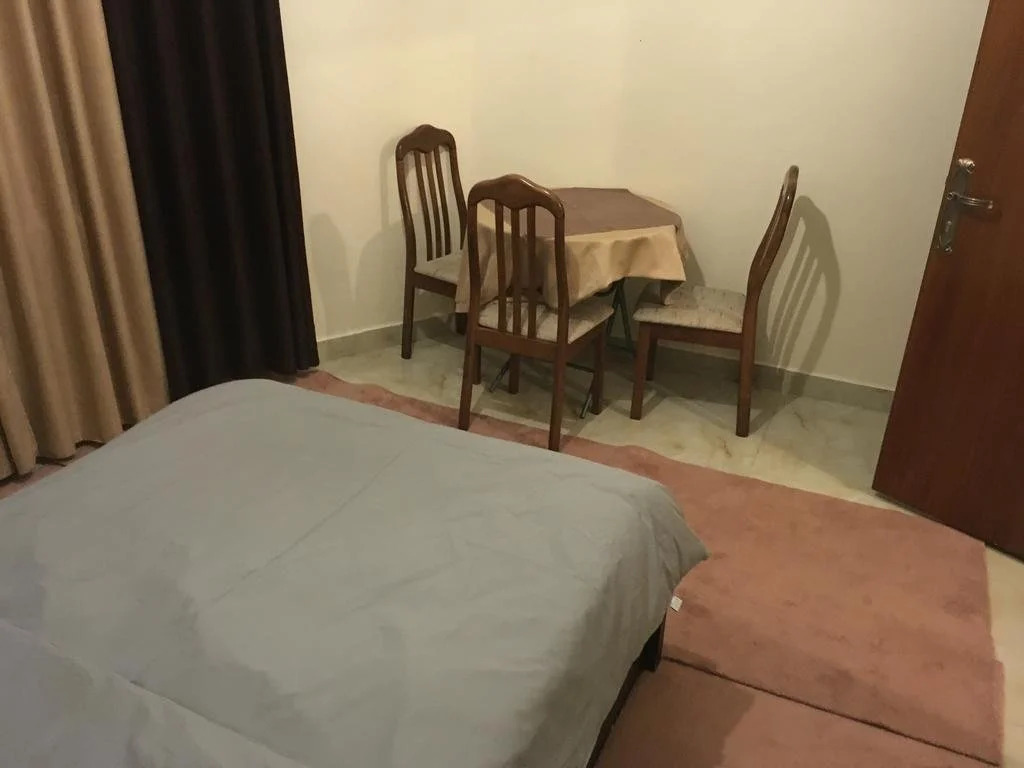 Suzan Hotel Apartments