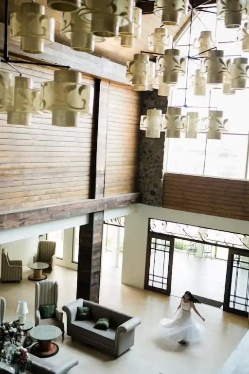 Sola Hotel & Sola Bed and Breakfast