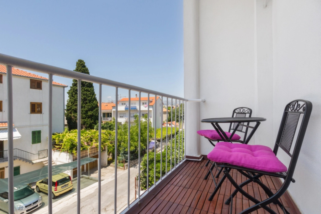 Apartment Neven - comfortable & great location: A1 Split, Riviera Split