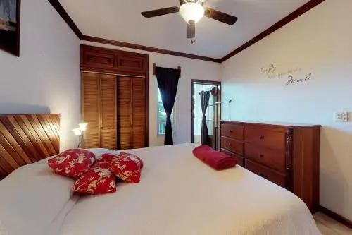 Lake Villas
