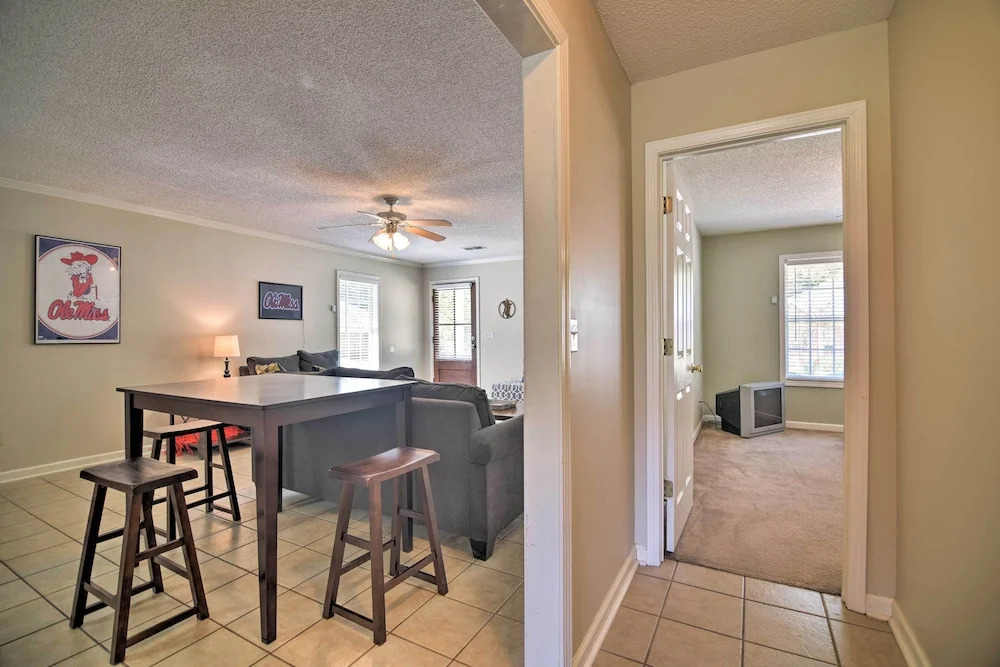 Charming Oxford Home ~ 1 Mi to Ole Miss Campus