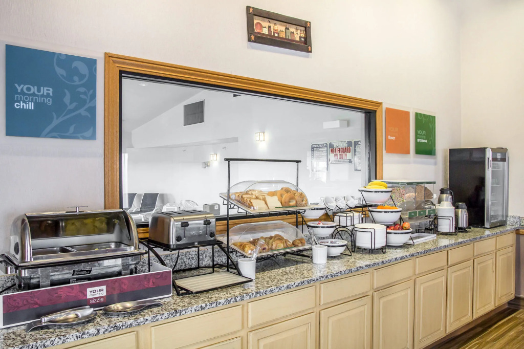 Comfort Inn Limon