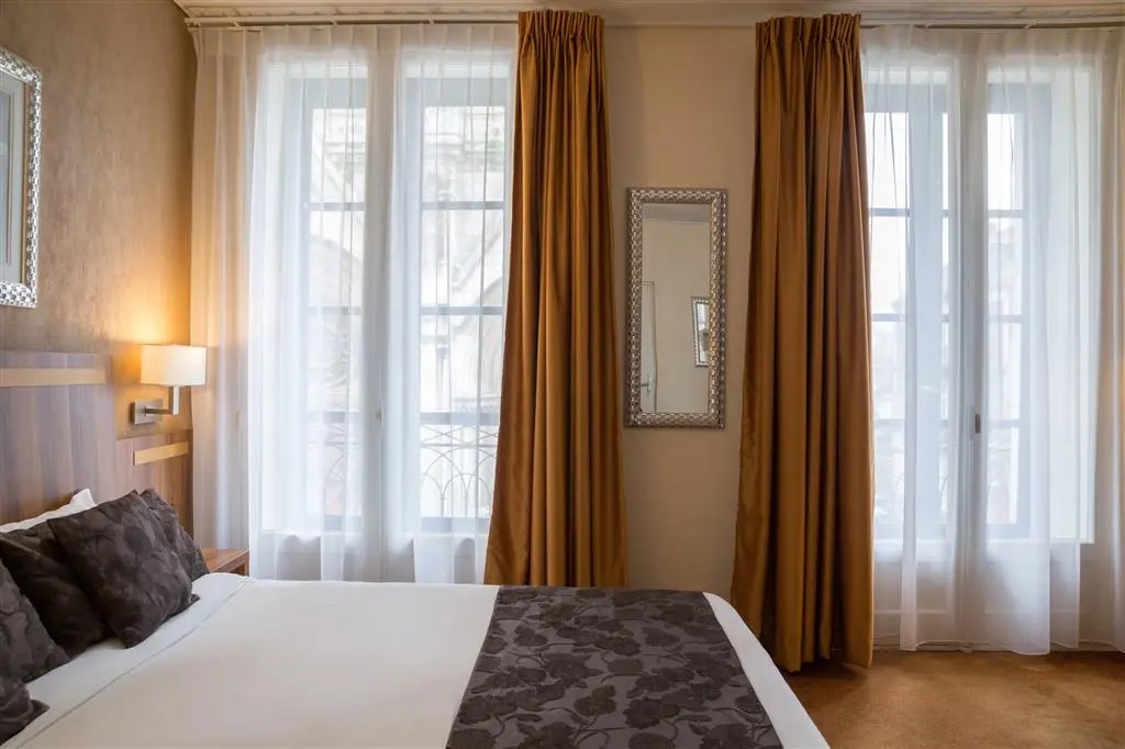 Hotel The Originals du Grand Monarque Nantes Gare