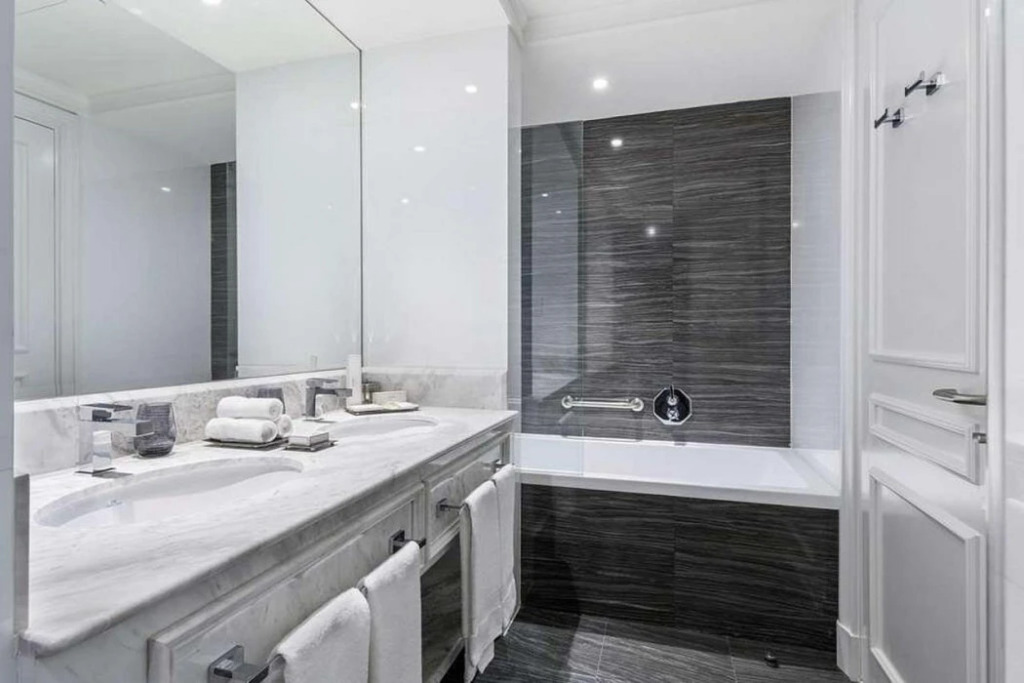 The Vyra Suites NH Collection Doha