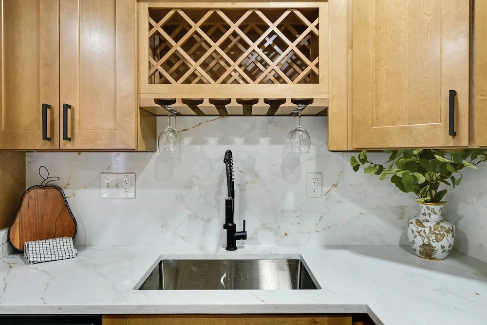 Walk to Beach: Ocean City Condo w/ Private Patio