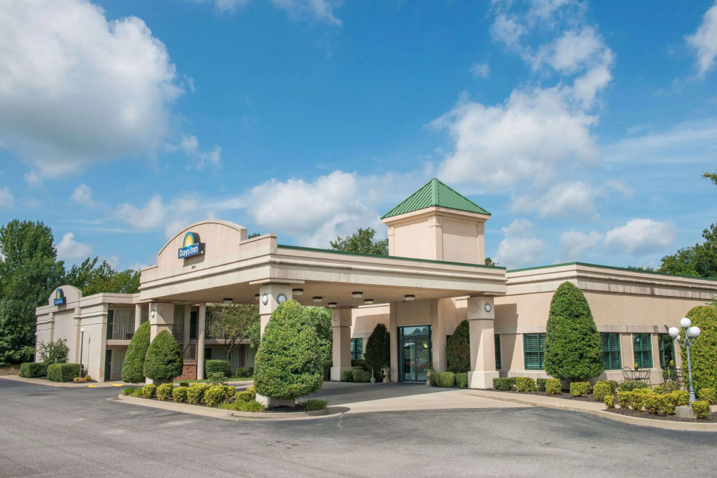 Days Inn by Wyndham Paducah I-24 Exit 4