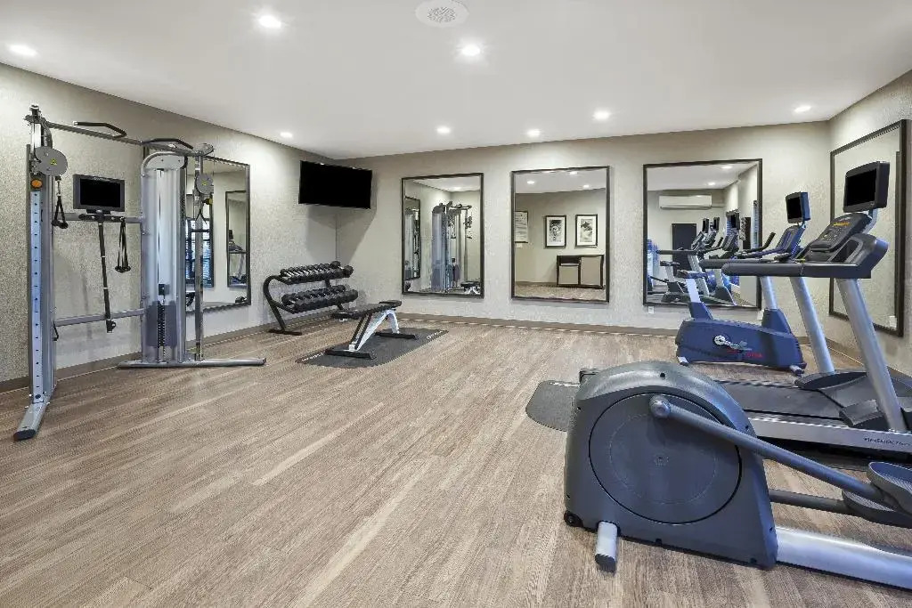 Staybridge Suites Columbia-Highway 63 & I-70 by IHG