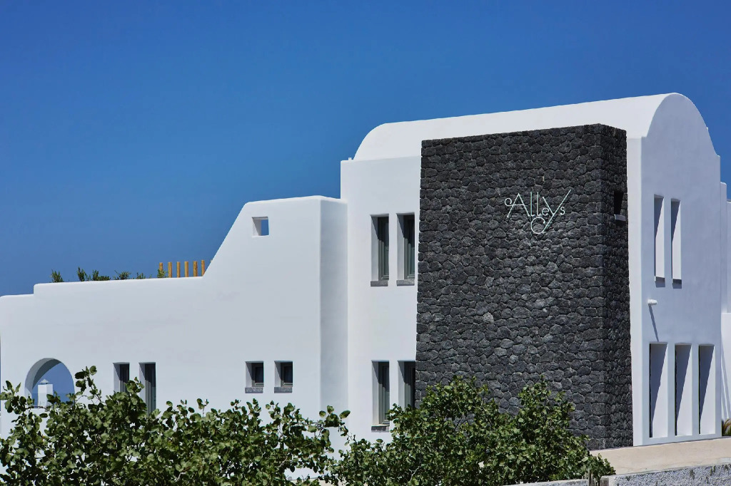 Alleys All-Suite Hotel & Spa