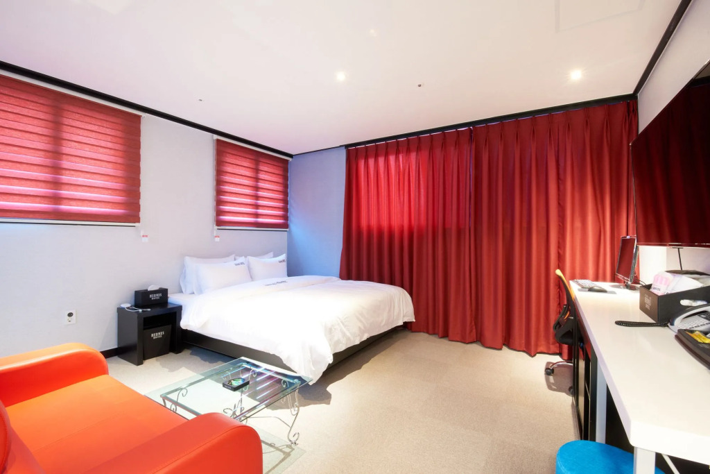 Nampo Hermes Hotel