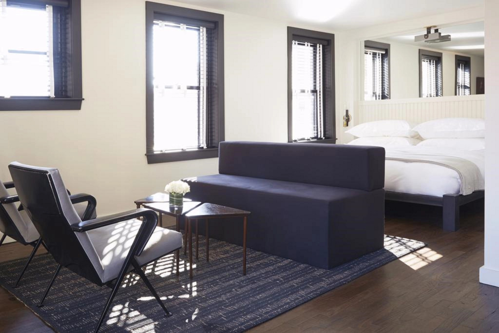 Neptune, an Ash Hotel