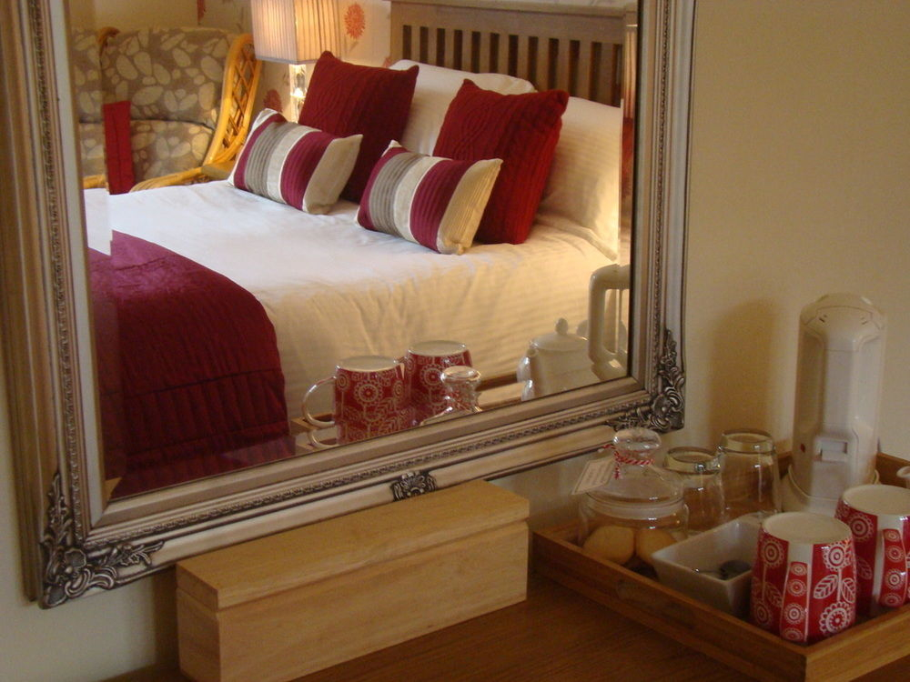 Pine Lodge Guest House