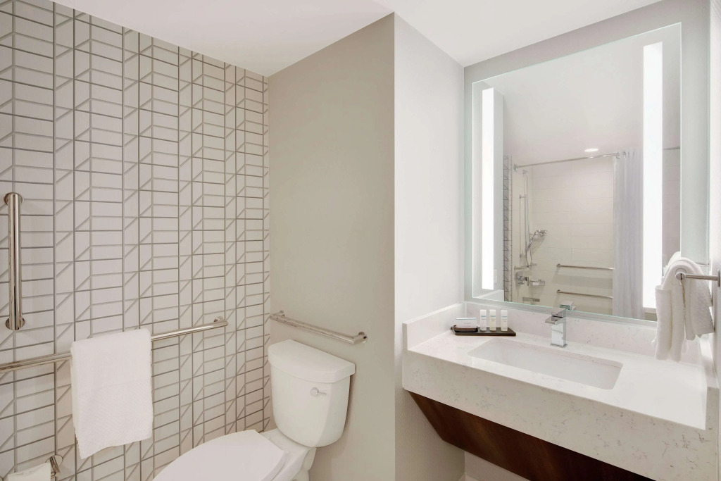 Embassy Suites by Hilton Atlanta Perimeter Center