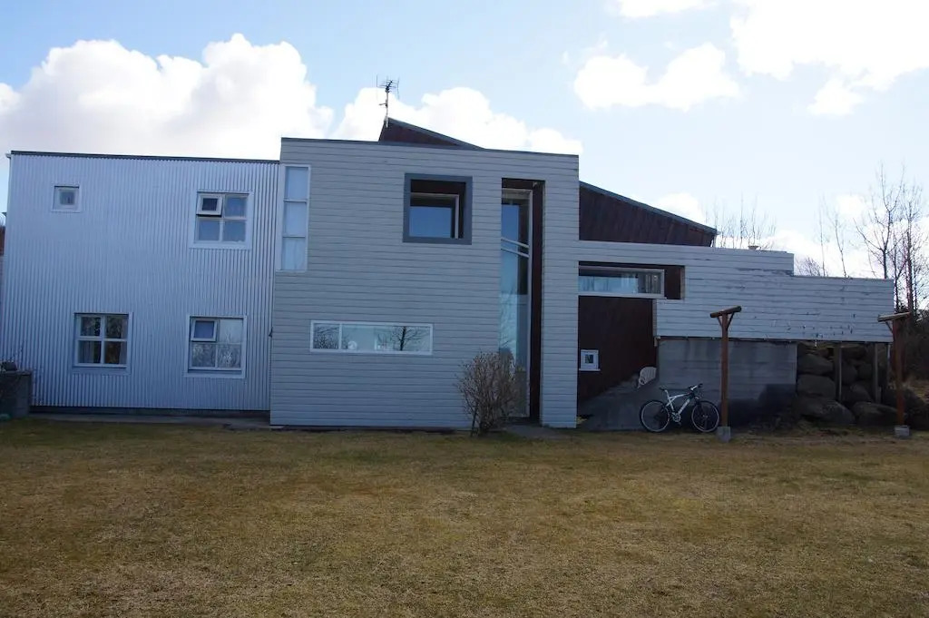 2cozyapartments.com