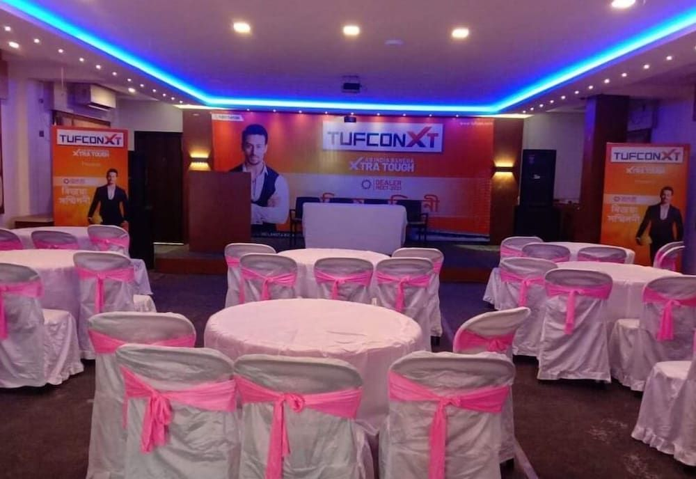 Hotel Silver Land New Digha with Rooftop Pool
